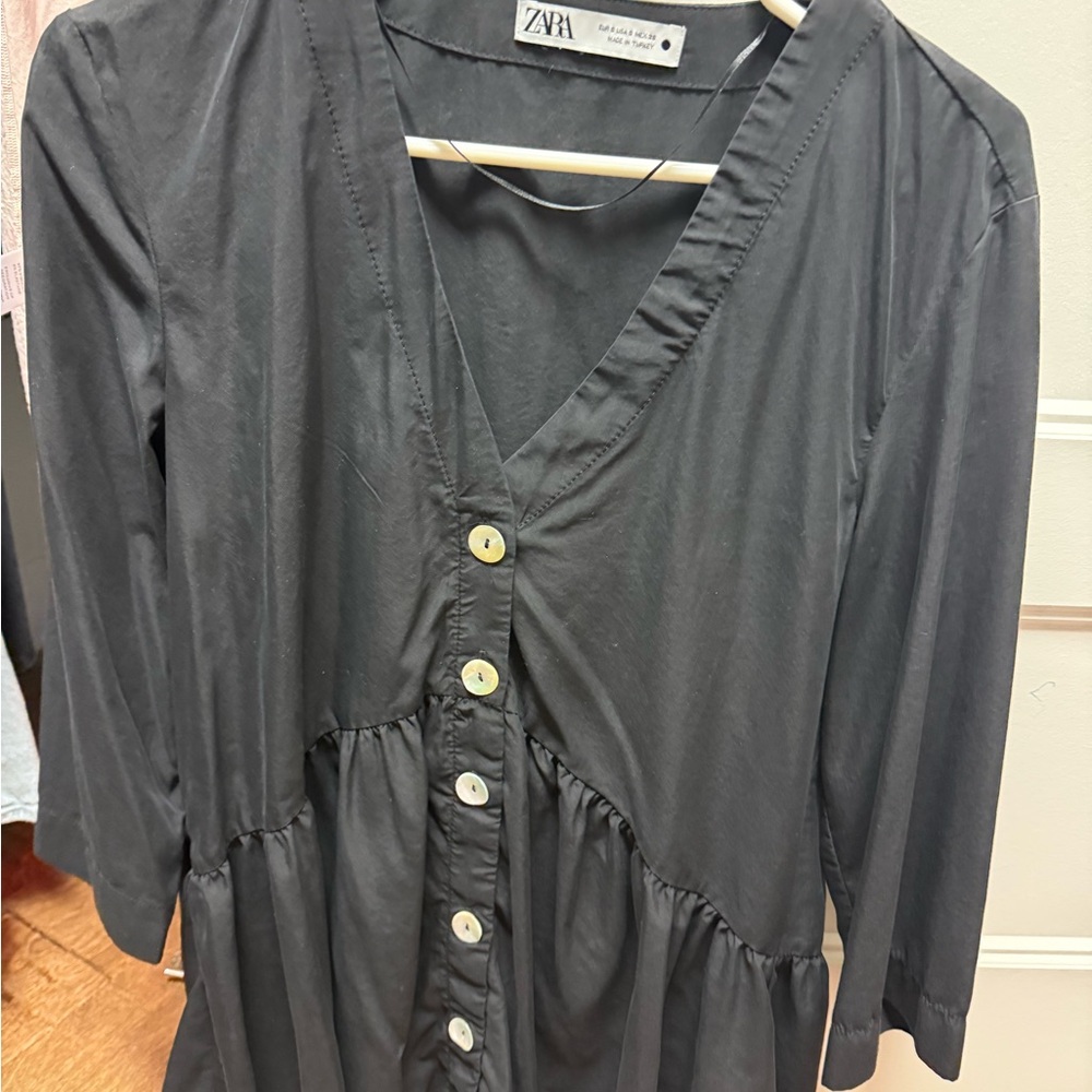 Zara Black tunic Top with Subtle V-Neck